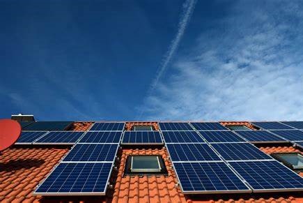  Energia solar fotovoltaica - sistema on-grid (grid tie) - injeção de energia na rede da concessionária -  20h (on line - ao vivo)